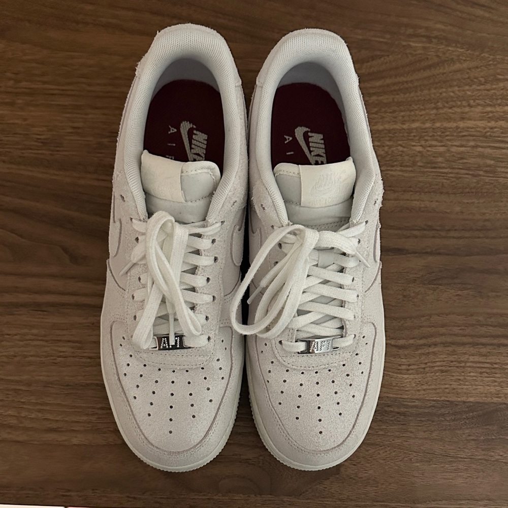 Nike Women’s White Air Force 1